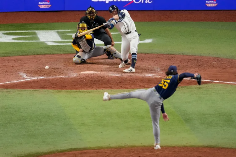 Rays stun Brewers with 2-run rally in 12th inning and force World Series Game 5 with 4-3 win
